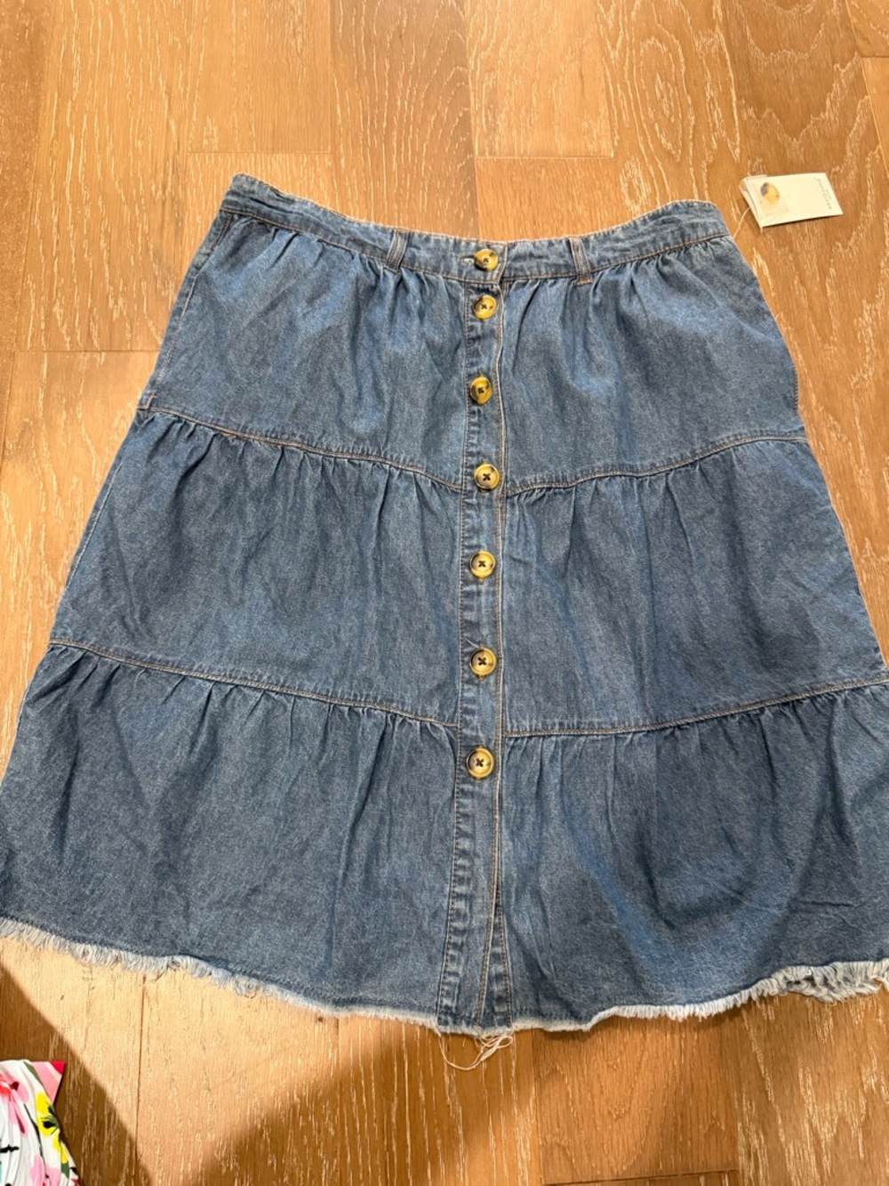 Westbound Blue Button-Front Tiered Denim Midi Skirt - Picture 9 of 9